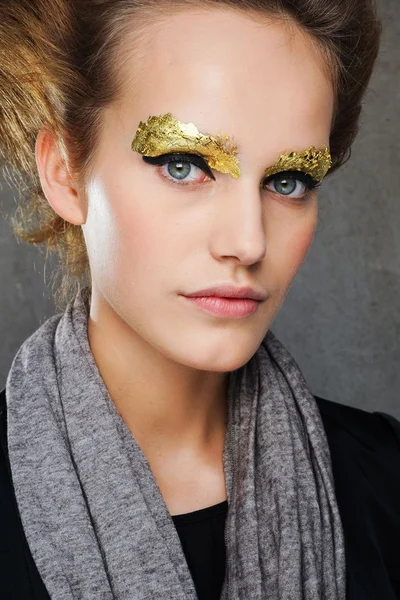 Look 14